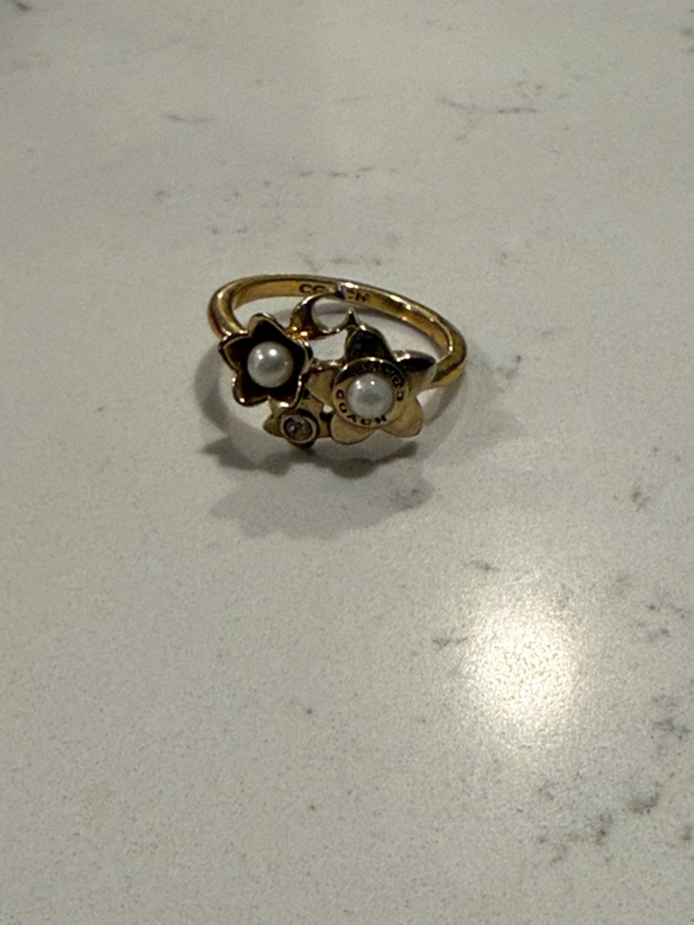 COACH Gold Flower Pearl Accent Ring